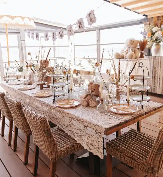 Een babyshower vieren bij Miller Beach in Den Haag